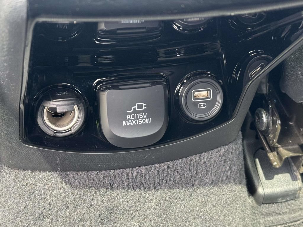 Used 2023 Kia Sorento SX Prestige AWD/4WD image 35