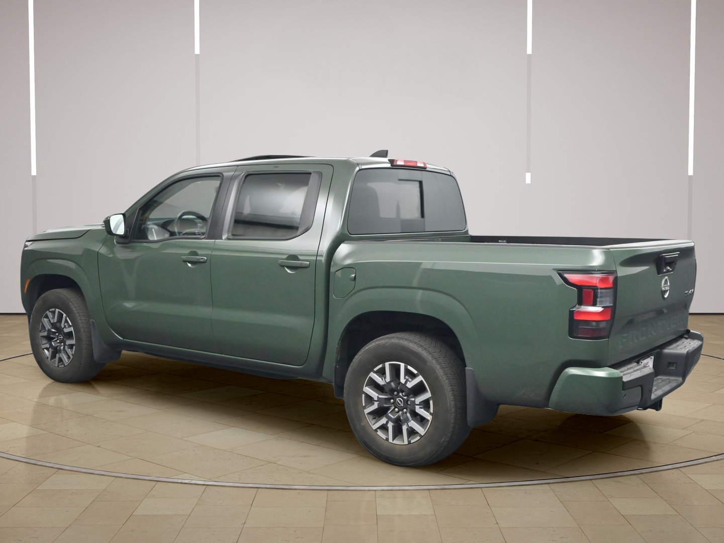 Certified 2024 Nissan Frontier SL w/ Technology Package AWD/4WD image 5