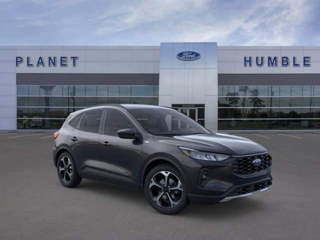 Used 2025 Ford Escape ST-Line Select w/ Class II Trailer Tow Package AWD/4WD image 7