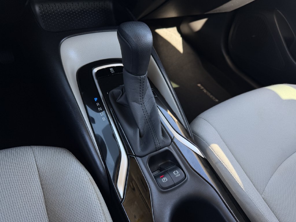 Used 2020 Toyota Corolla LE w/ LE Premium Package FWD image 19
