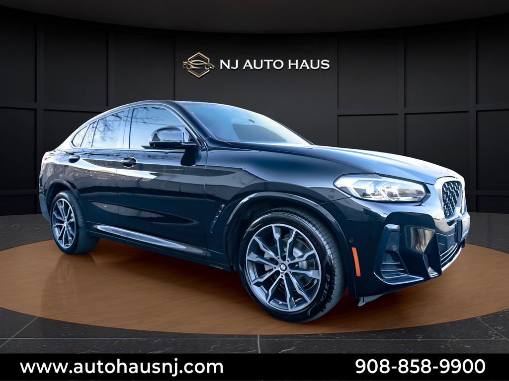 Used 2022 BMW X4 xDrive30i w/ M Sport Package 2 image 1