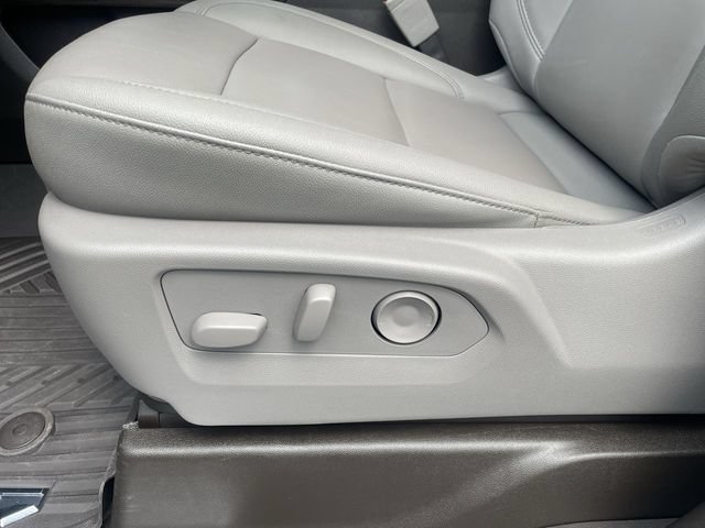 Certified 2026 Chevrolet Silverado 1500 LT Trail Boss w/ Convenience Package II AWD/4WD image 12