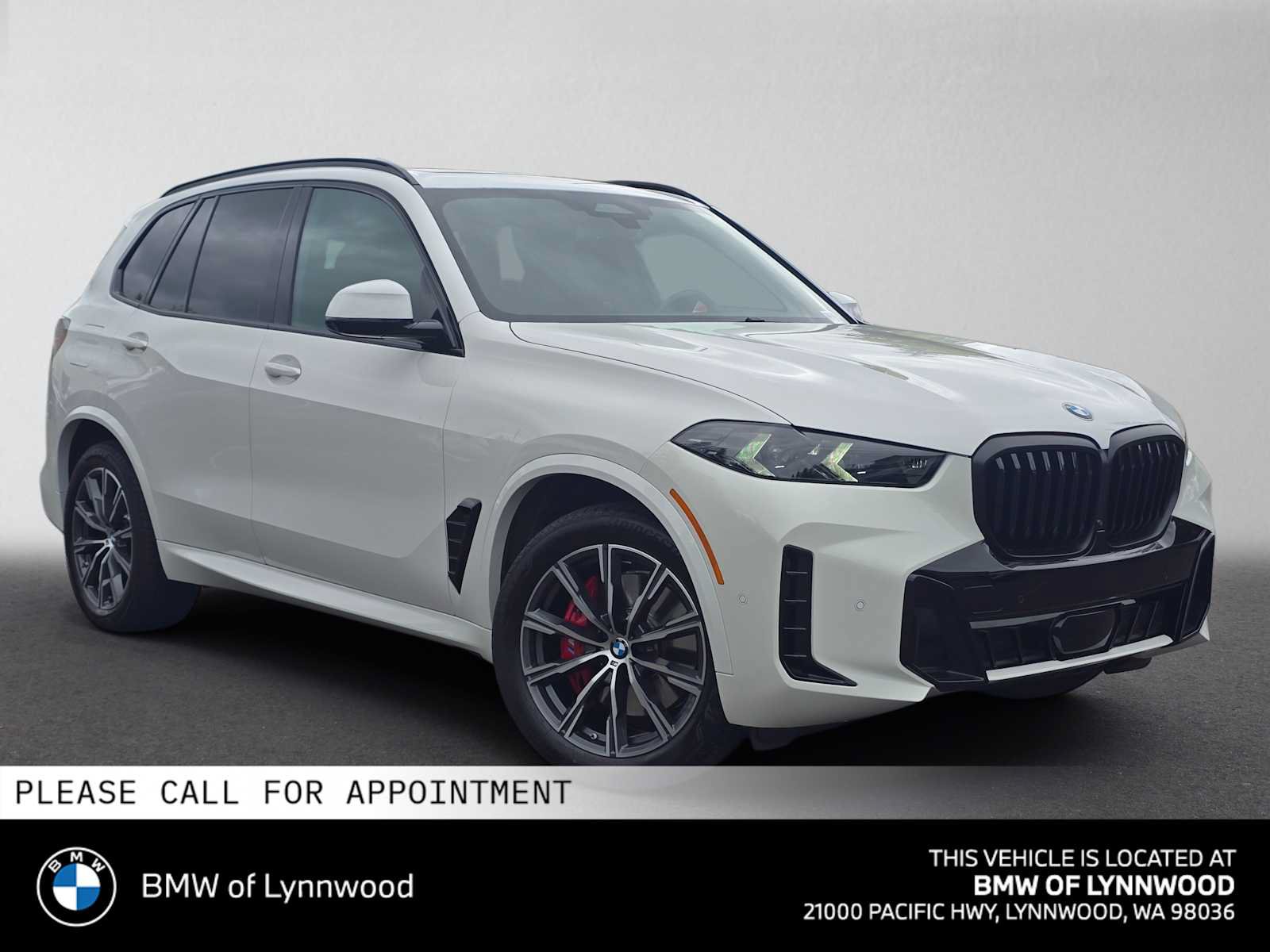 Used 2024 BMW X5 xDrive40i w/ M Sport Package