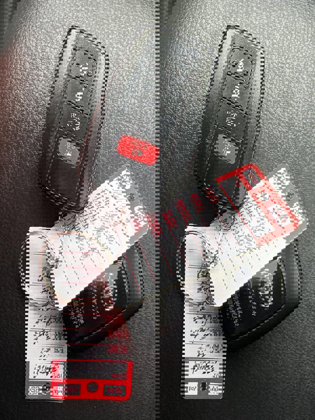 Used 2023 Toyota RAV4 XLE w/ Convenience Package image 9