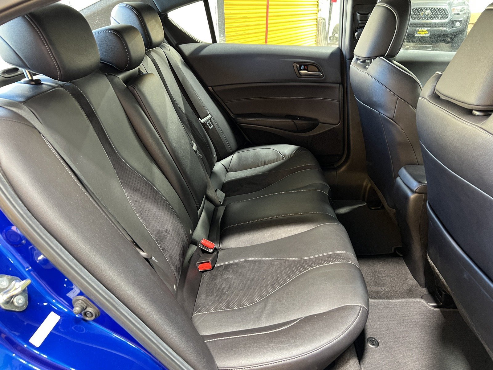 Used 2020 Acura ILX w/ Premium & A-SPEC Package FWD image 18