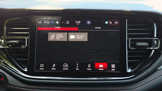 Used 2025 Dodge Durango GT AWD/4WD image 23