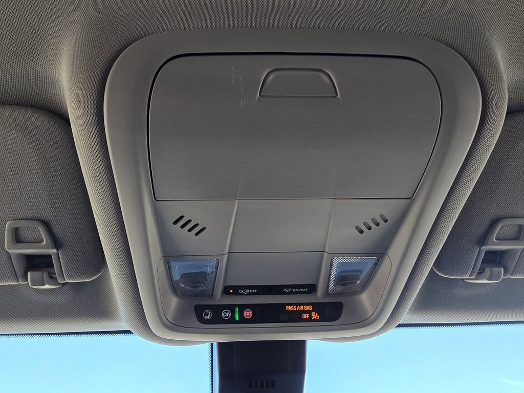 Used 2022 Chevrolet Equinox LT image 24