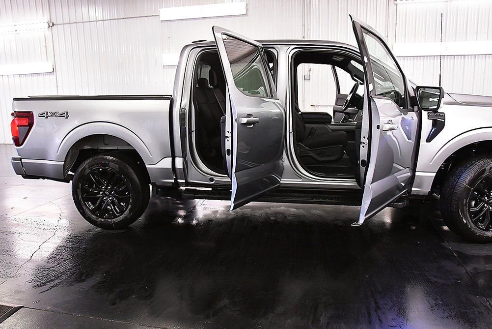 New 2026 Ford F150 XLT w/ Equipment Group 302A MID image 34