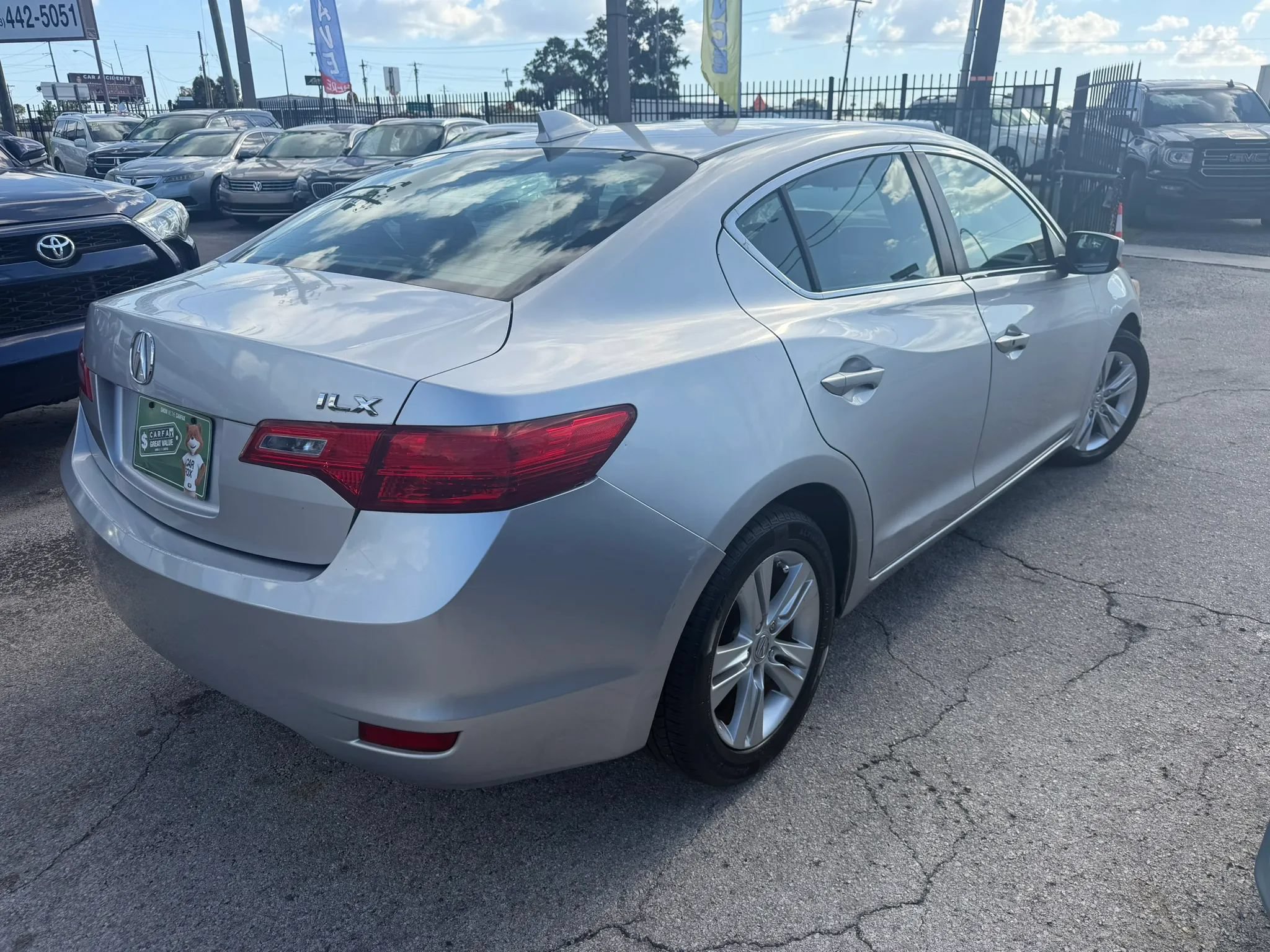 Used 2013 Acura ILX FWD image 4