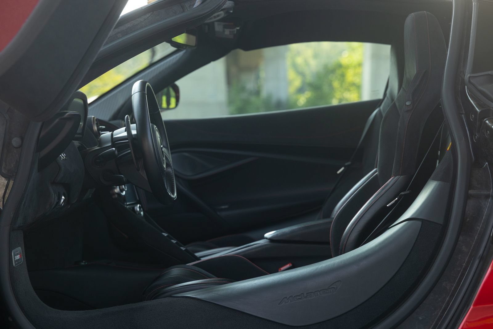Used 2021 McLaren 720S Performance RWD image 15