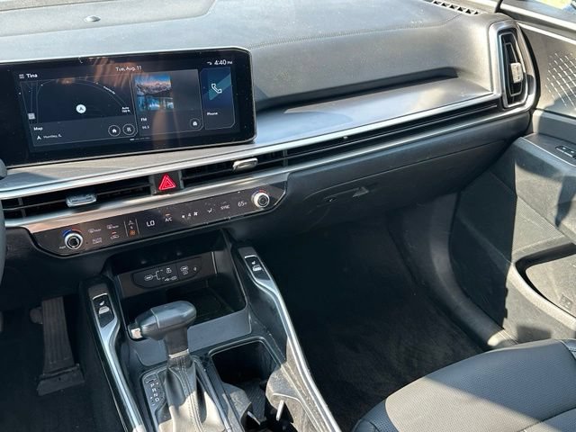 Used 2025 Kia Sorento S AWD/4WD image 16
