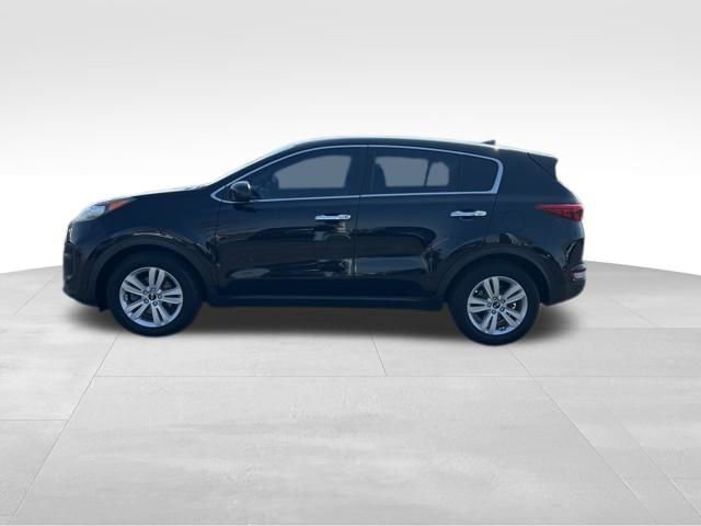 Used 2017 Kia Sportage LX image 4