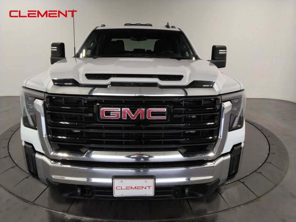 Used 2024 GMC Sierra 3500 Pro video 2