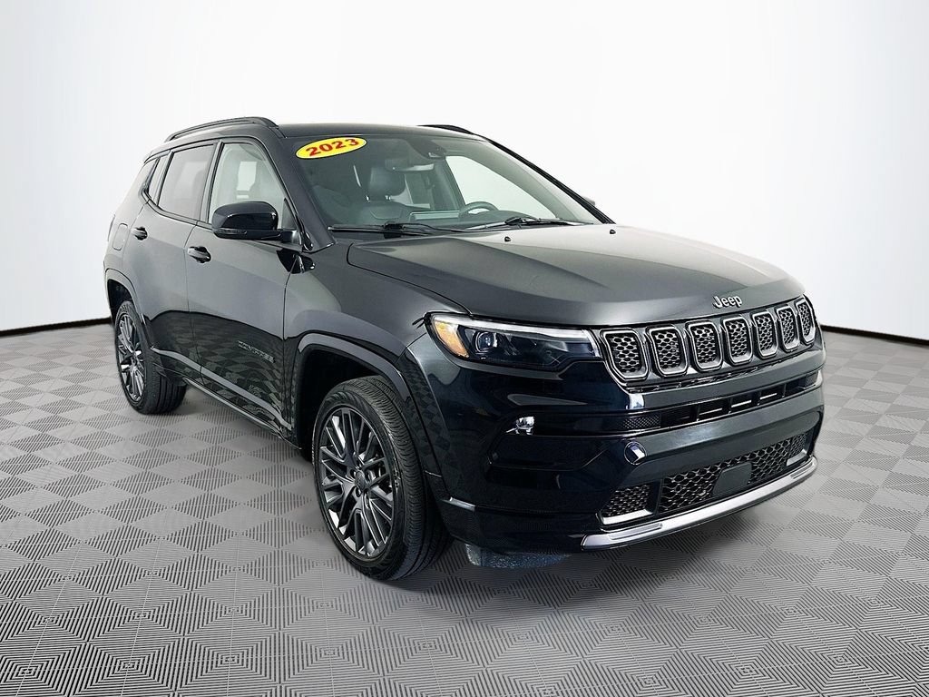 Certified 2023 Jeep Compass High Altitude AWD/4WD image 2