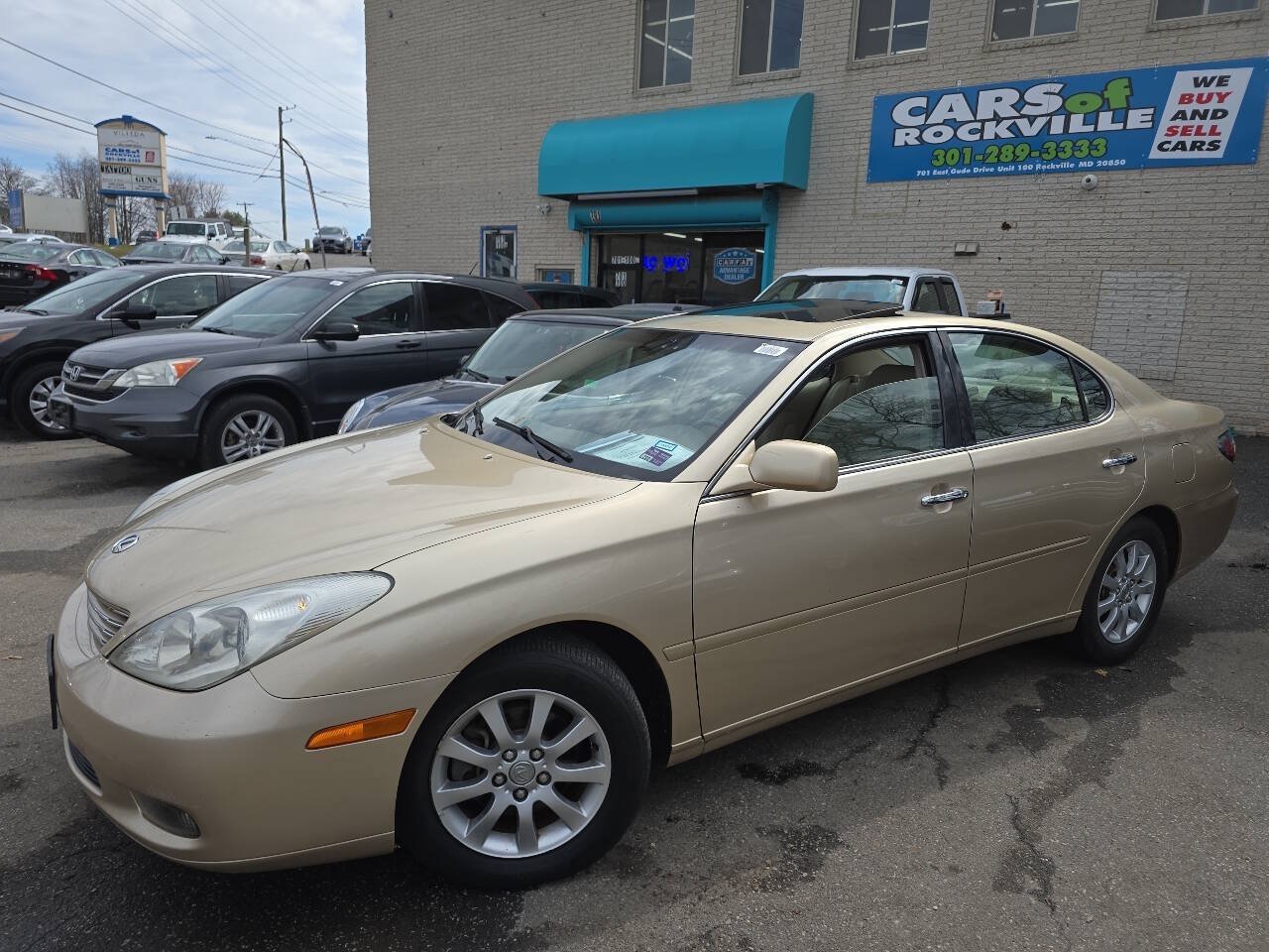 Used 2004 Lexus ES 330 FWD image 4