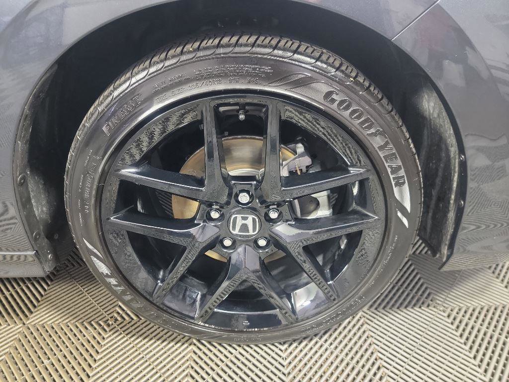 Certified 2025 Honda Civic Sport image 3