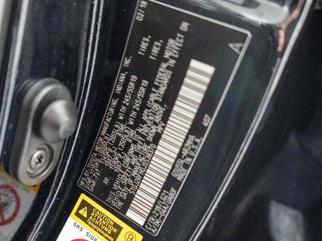 Used 2018 Toyota Highlander SE image 35
