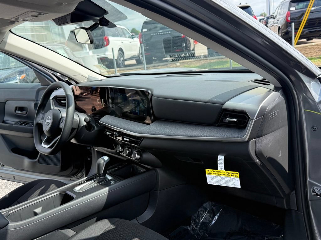 New 2026 Nissan Kicks S FWD image 13