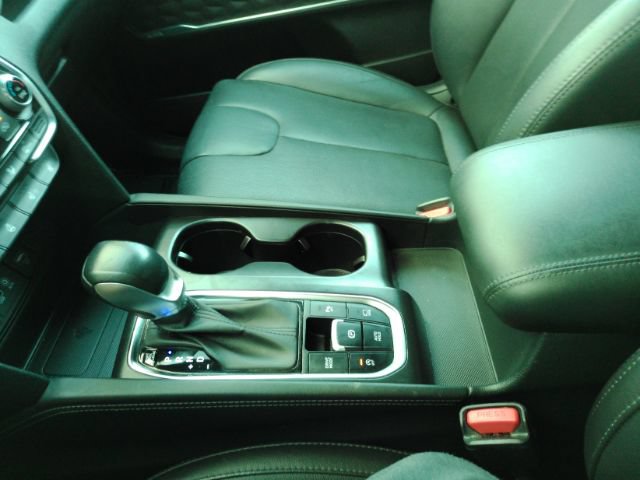 Used 2020 Hyundai Santa Fe Limited FWD image 46