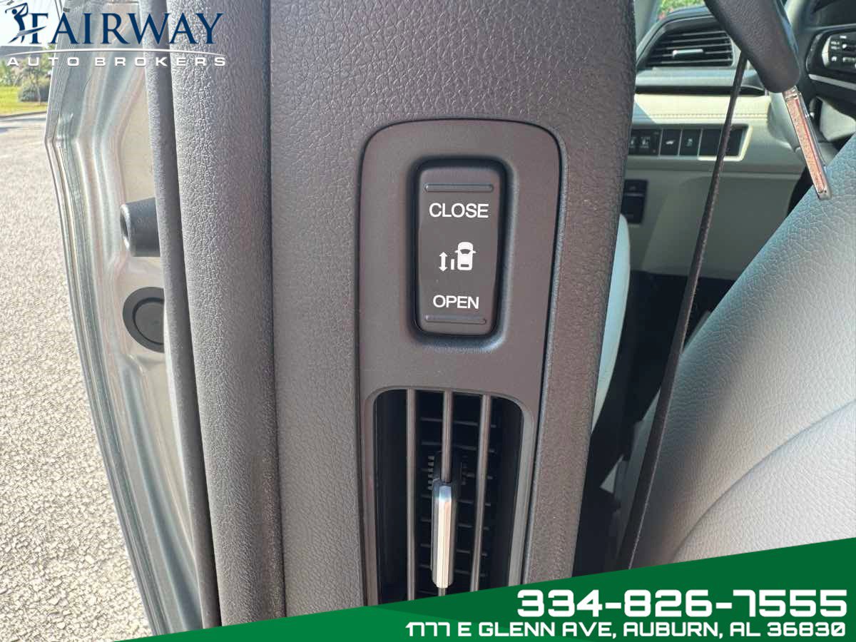 Used 2025 Honda Odyssey EX-L image 28