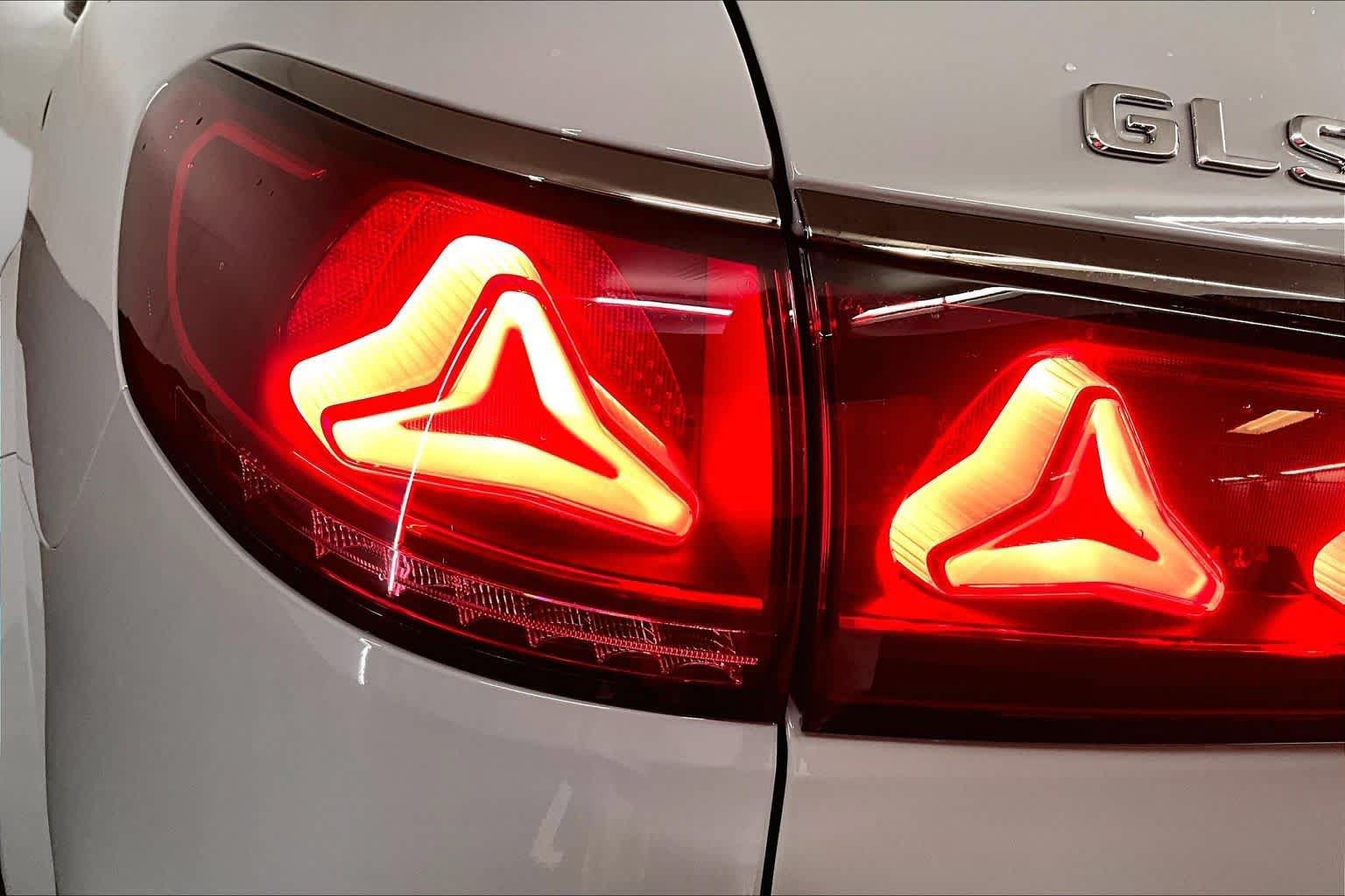 New 2027 Mercedes-Benz GLS 450 4MATIC image 6