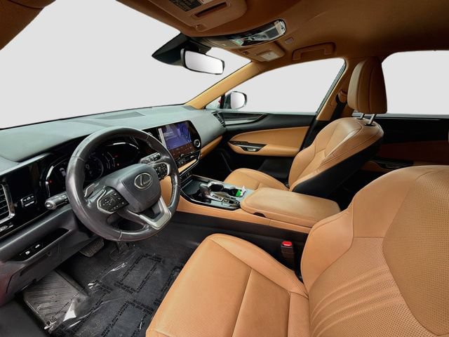 Used 2024 Lexus NX 250 FWD w/ Towing Package (2000 Lbs) image 19
