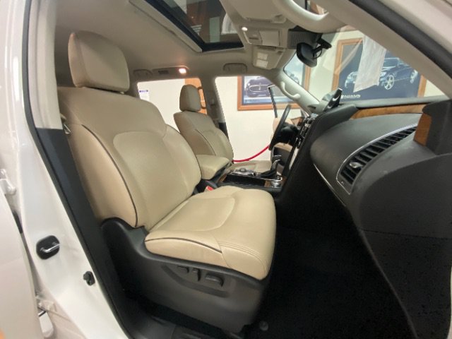 Used 2023 Nissan Armada SL w/ Cargo Package AWD/4WD image 14
