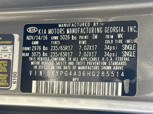 Used 2017 Kia Sorento FWD image 39