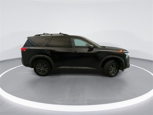 Used 2022 Nissan Pathfinder SV image 5