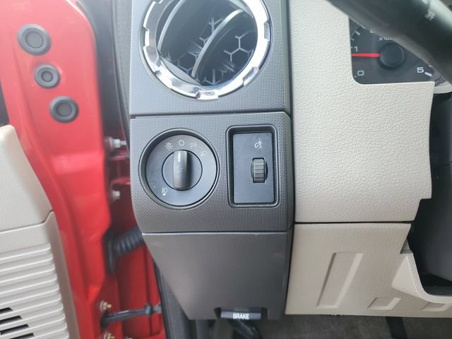 Used 2010 Ford F250 XLT AWD/4WD image 21