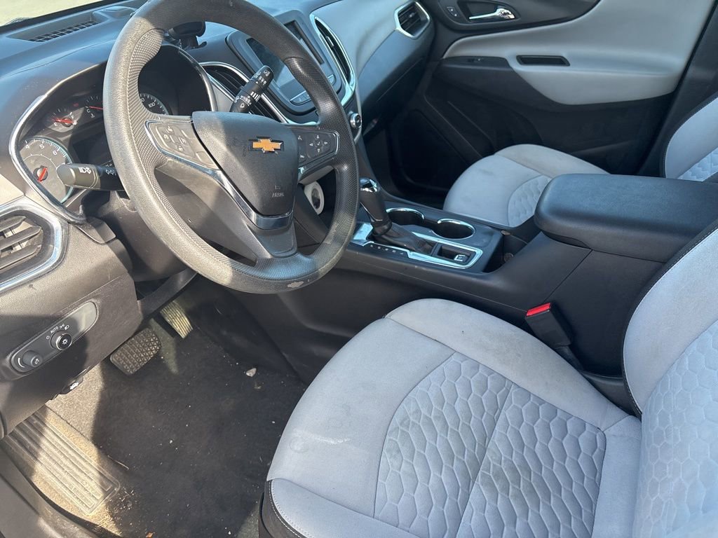 Used 2019 Chevrolet Equinox LS w/ LS Convenience Package AWD/4WD image 10