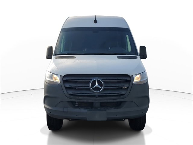 Used 2023 Mercedes-Benz Sprinter 2500 video 2