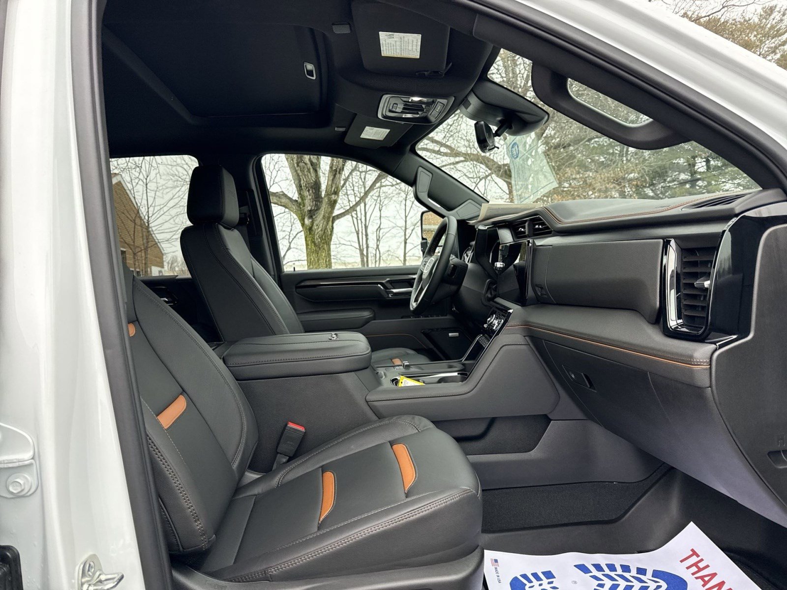 Used 2025 GMC Sierra 2500 AT4 w/ AT4 Premium Plus Package image 24