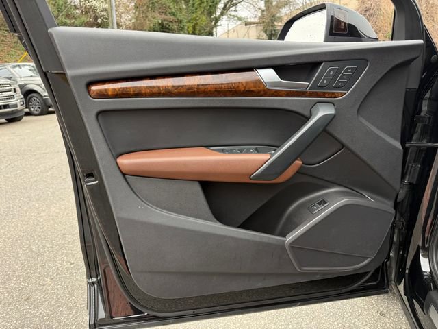 Used 2018 Audi Q5 2.0T Premium Plus w/ Premium Plus Package image 10