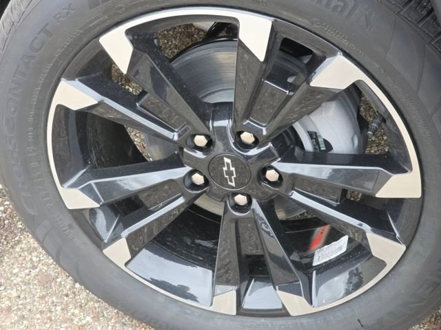 New 2026 Chevrolet Equinox RS w/ LPO, Floor Liner Package image 16