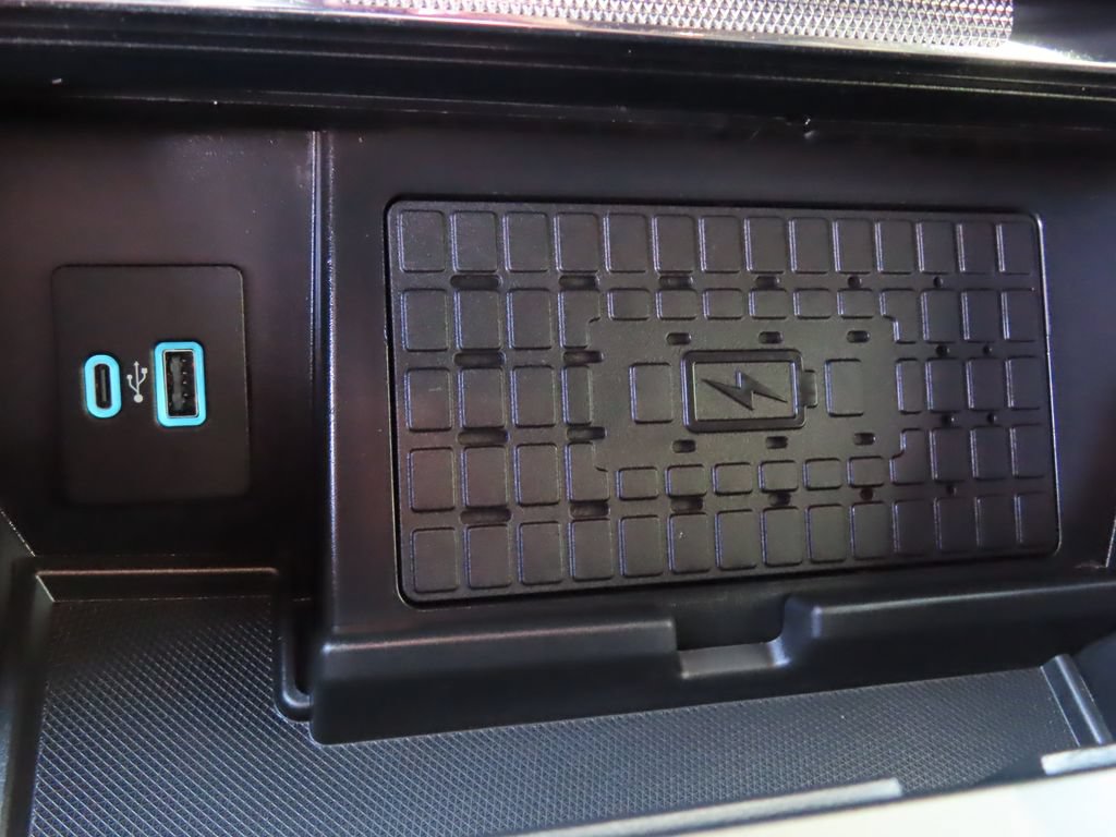 Used 2023 Ford F150 Lariat w/ Equipment Group 502A High AWD/4WD image 9
