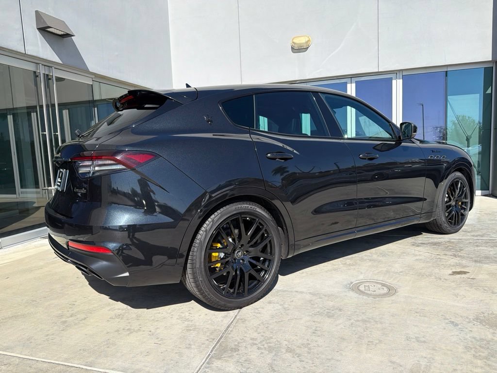 Certified 2022 Maserati Levante Modena AWD/4WD image 8