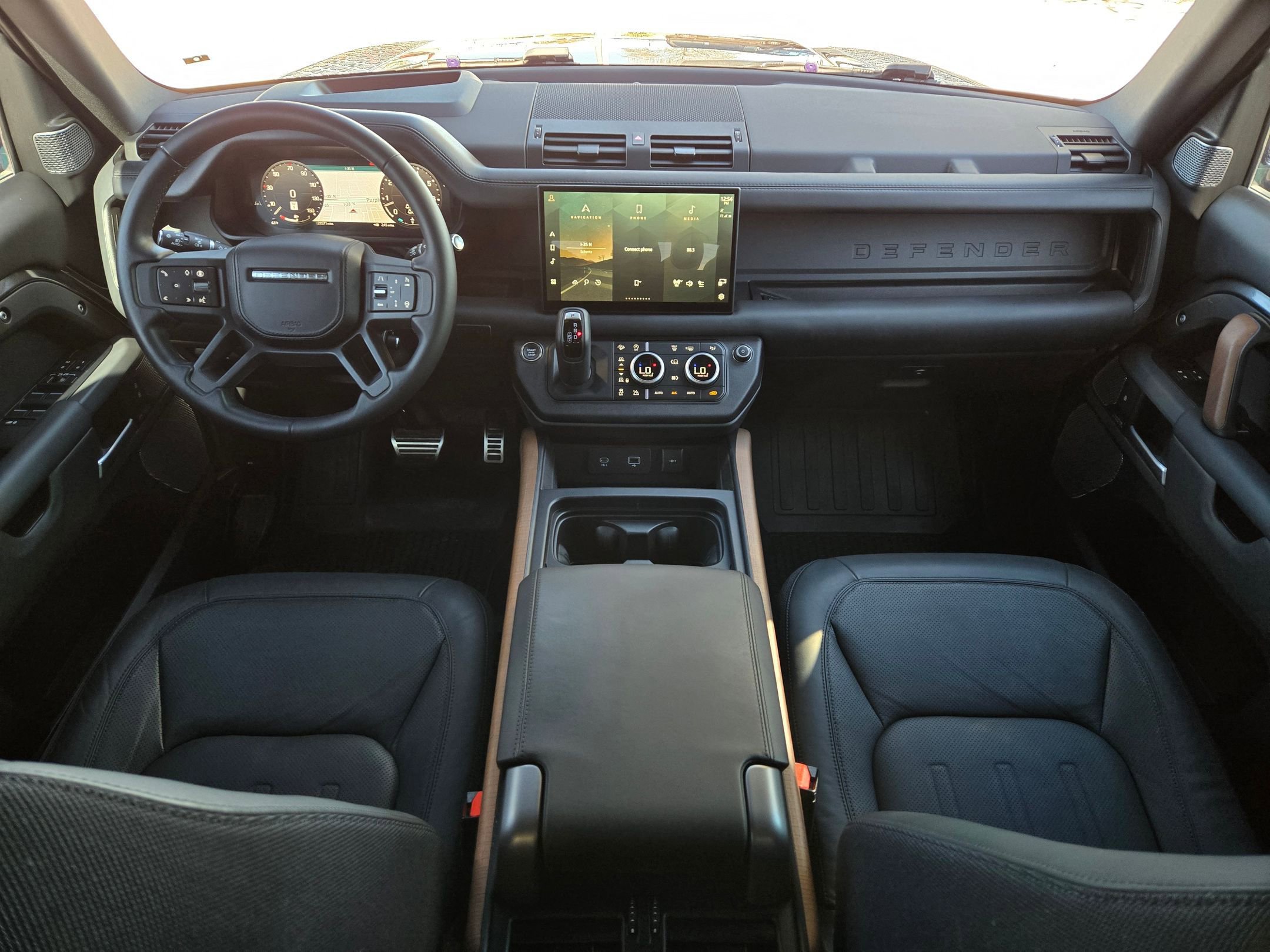 Used 2024 Land Rover Defender 110 X image 17