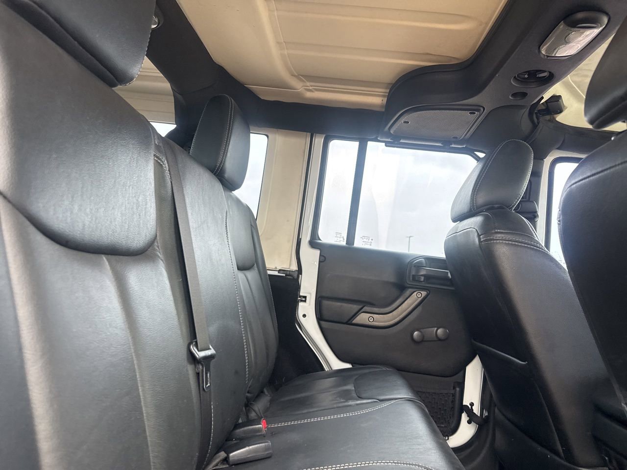 Used 2017 Jeep Wrangler Unlimited Sport AWD/4WD image 30