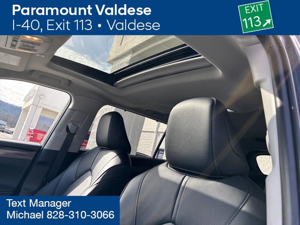 Used 2025 Toyota Highlander Limited image 7