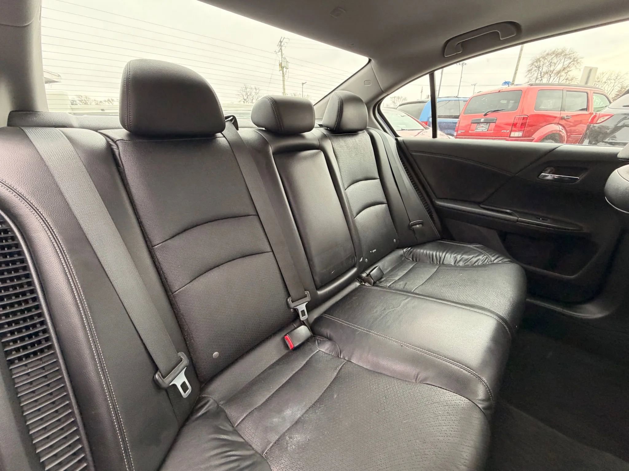 Used 2015 Honda Accord EX-L image 24