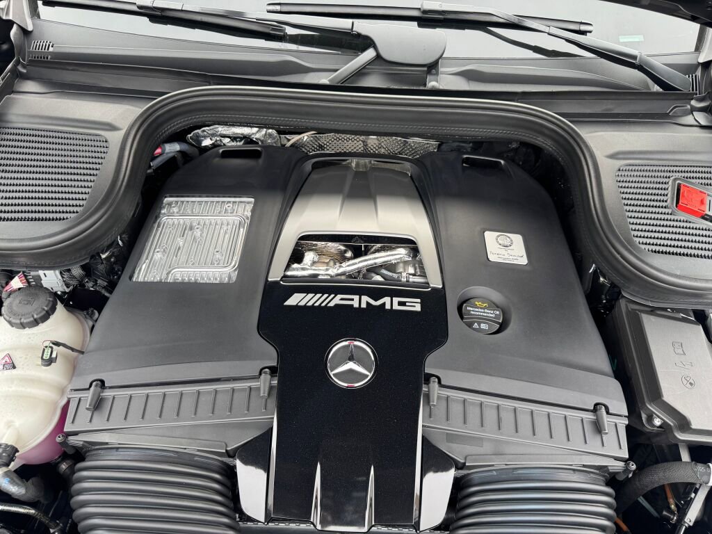 New 2026 Mercedes-Benz GLE 63 AMG S image 23