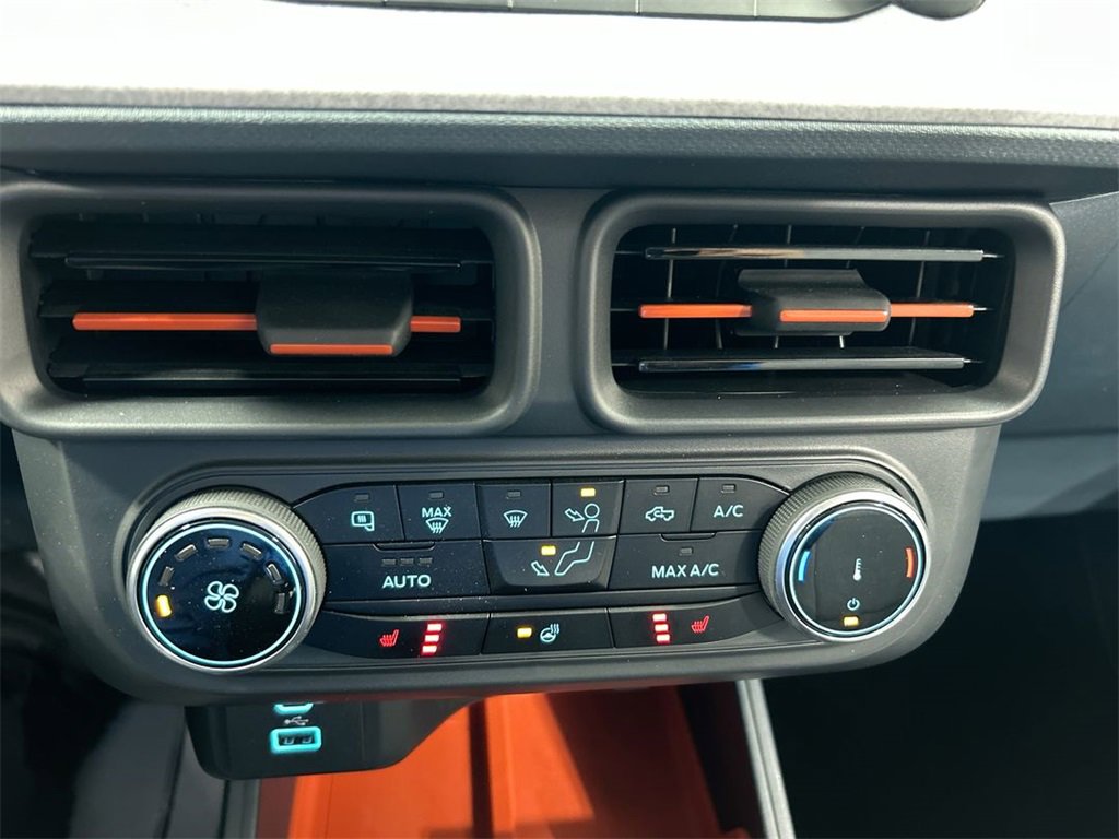 Used 2024 Ford Maverick XLT w/ XLT Luxury Package image 16