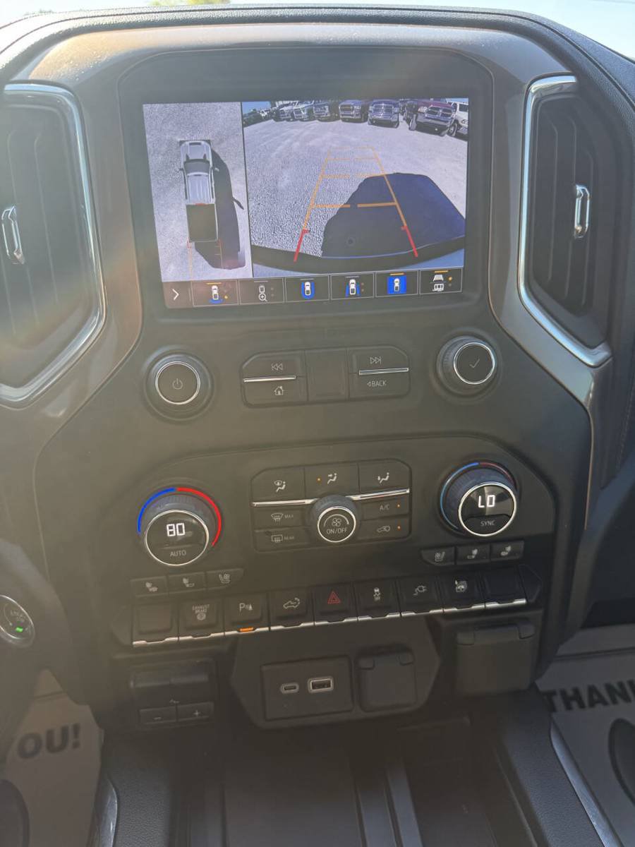 Used 2023 Chevrolet Silverado 3500 High Country AWD/4WD image 17