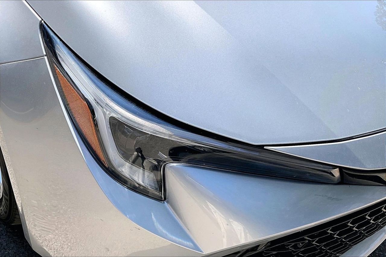 Used 2024 Toyota Corolla SE image 29