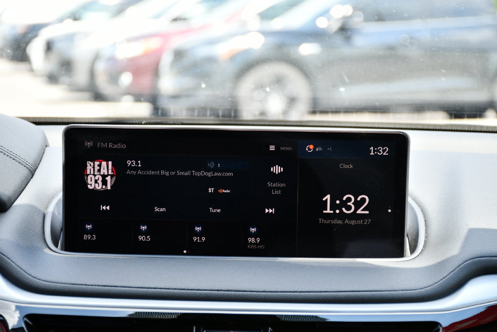 Used 2023 Acura MDX FWD image 31