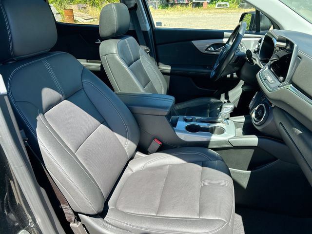 Used 2023 Chevrolet Blazer LT AWD/4WD image 27