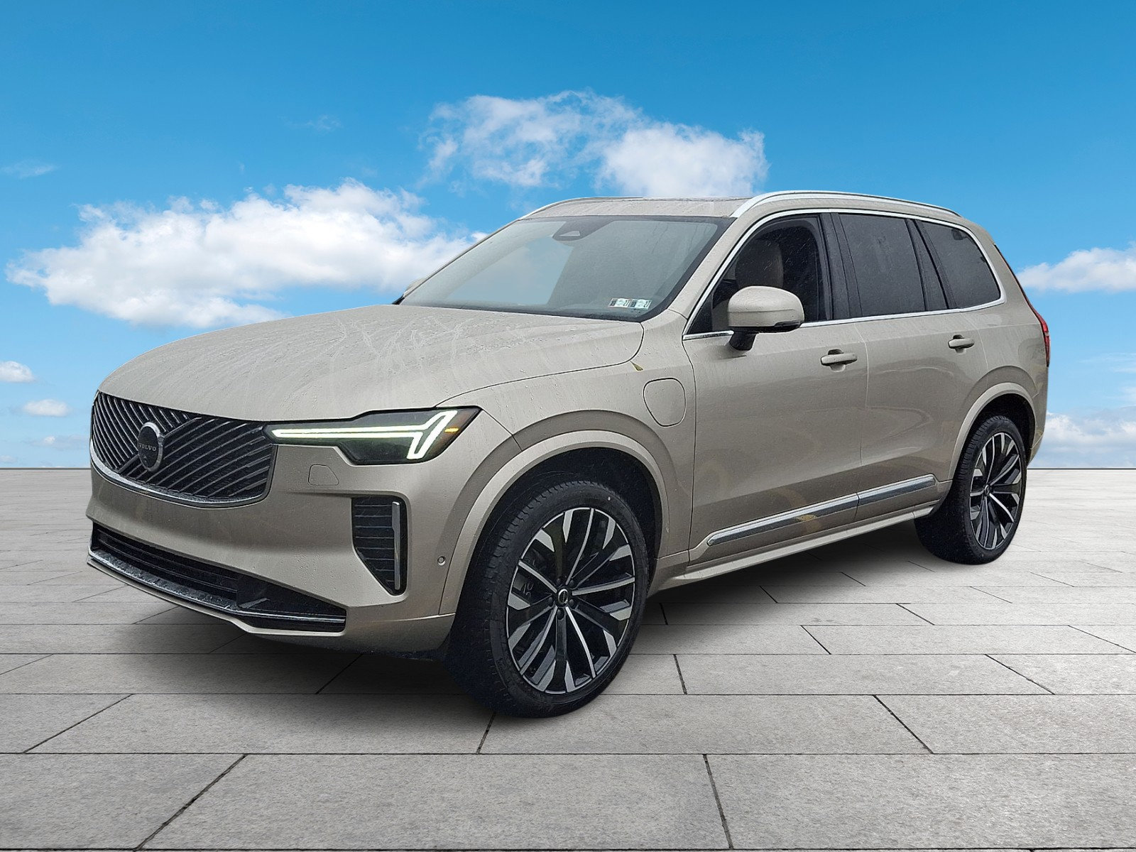 New 2027 Volvo XC90 T8 Ultra AWD/4WD image 3
