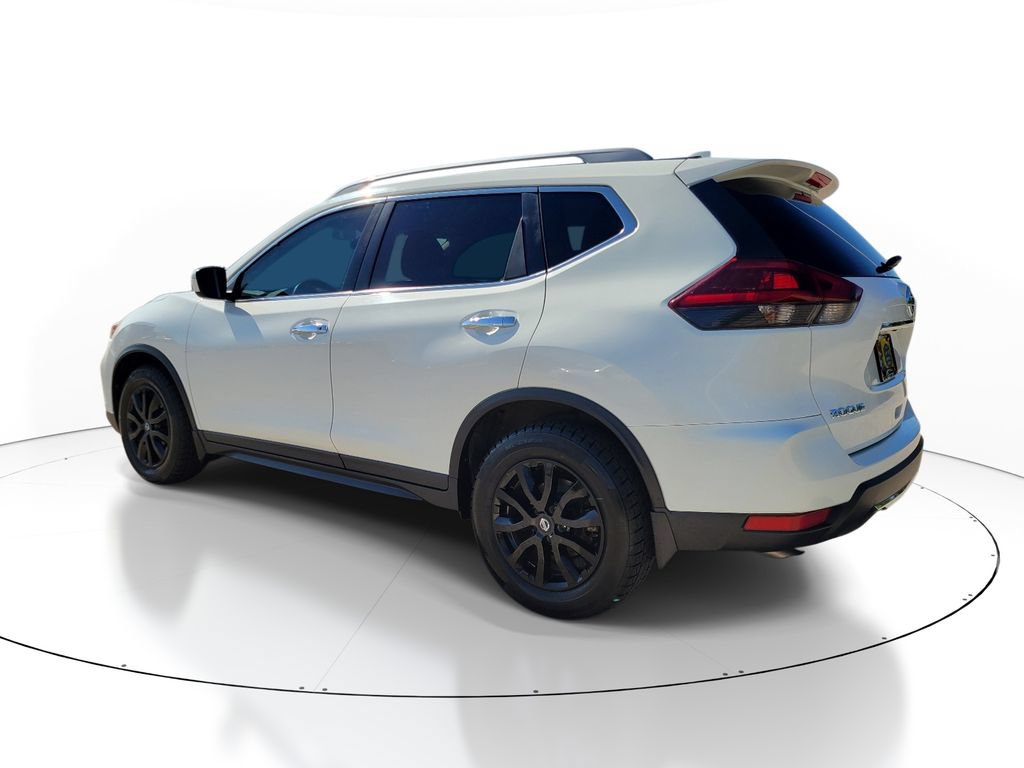 Used 2020 Nissan Rogue S FWD image 3
