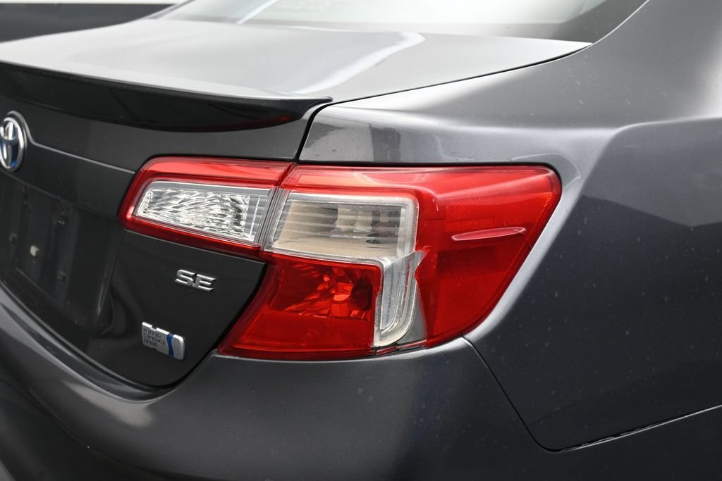Used 2014 Toyota Camry SE w/ Moonroof Package FWD image 50